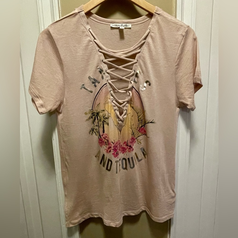 Express One Eleven Top Size M